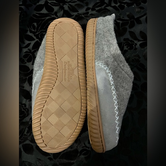NWT Dearfoams Cozy Comfort Womens Slippers Sz 7-8 - Picture 3 of 3